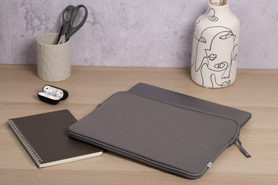 Housse MacBook Pro/Air 13 Basics ²Life Gris/Blanc